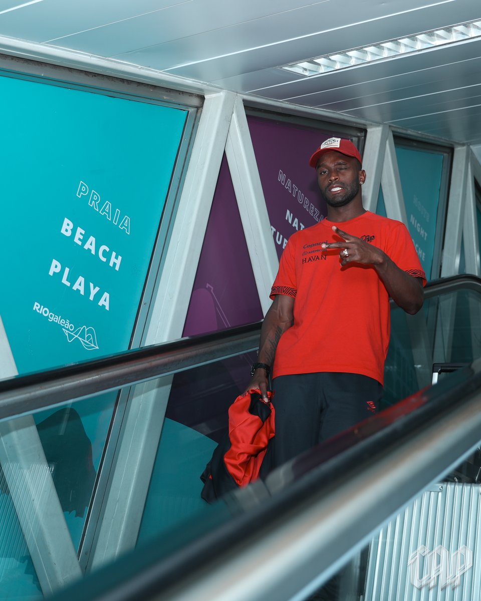 🌪️✈️ Viagem feita e concentração ligada!

O Furacão já está no Rio para mais um desafio no Brasileirão.

📷 Luis Miguel Ferreira/athletico.com.br
