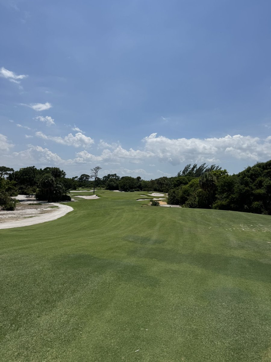 next_gen___'s tweet photo. Florida golf farewell tour, Wk 2/5

The Park, West Palm Beach

I’ve heard so many good things about this place and tried to not get caught up in it, but WOW. I’m convinced this is the best public golf experience you can have in the country. I can’t wait to come back! https://t.co/QOsMoGGzdy