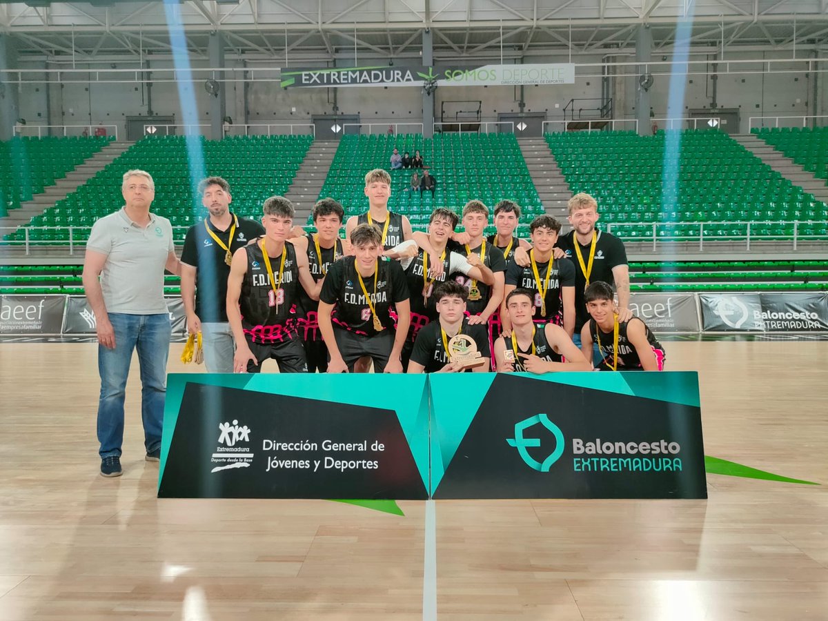 Federación Extremeña de Baloncesto tweet media