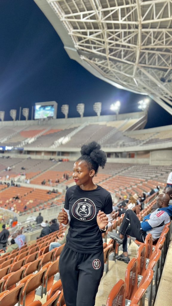 Rare_gemstone's tweet photo. We are Orlando Pirates football club 💀 

📍 Peter Mokaba Stadium https://t.co/VkkSVWCcBg