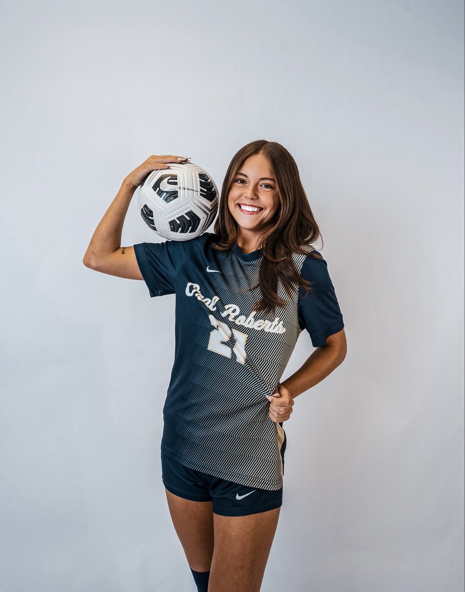 Layney Molini #21 tweet media