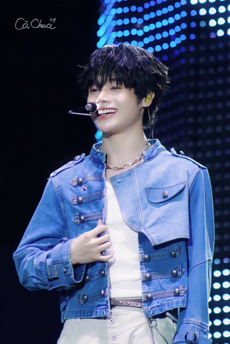 Bóp nát cà chua 한빈의^🍅^ tweet media