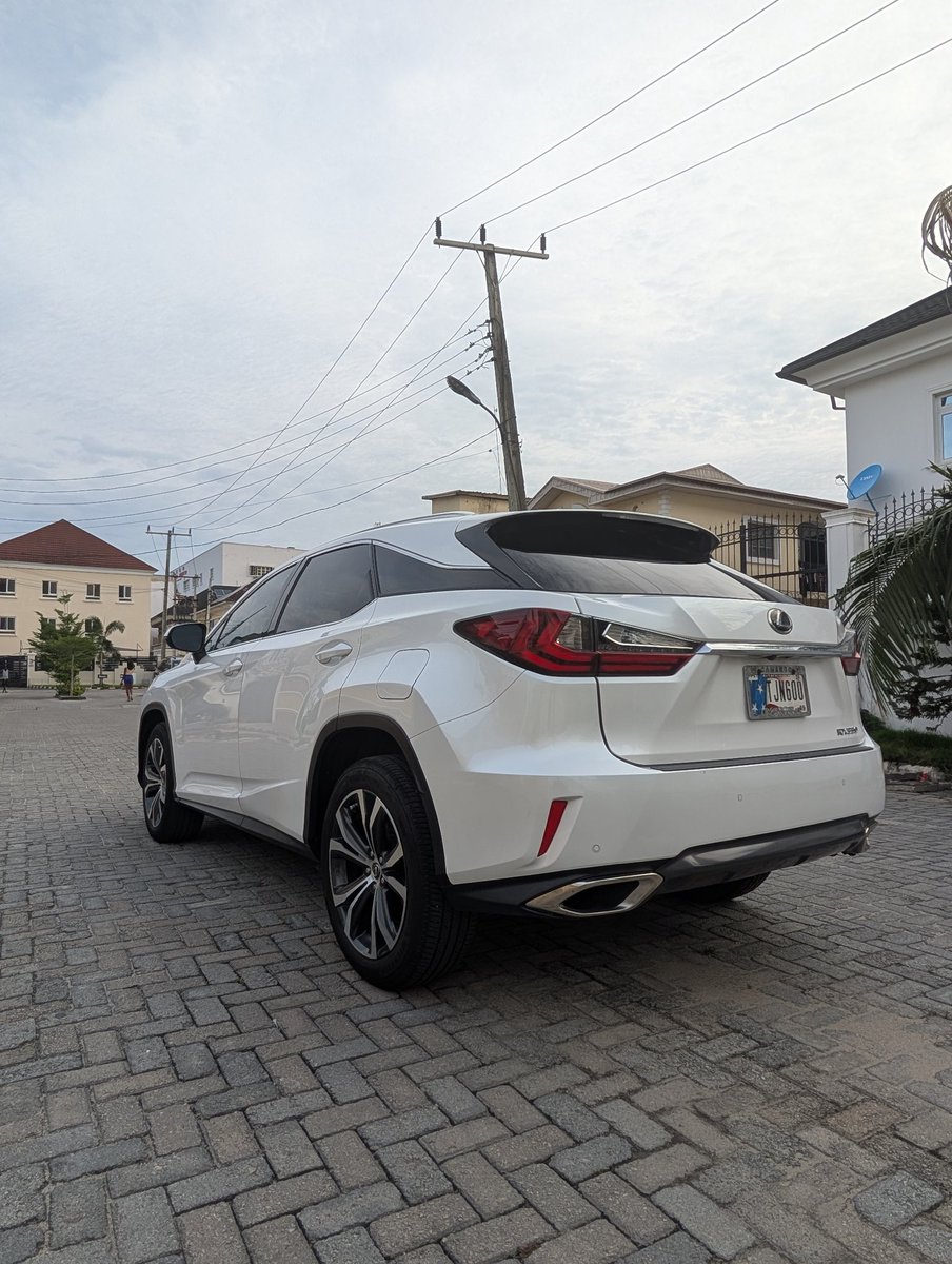 nobadcars's tweet photo. Foreign-used 2018 Lexus RX350 AWD.
N47m. 

- Navigation Package:12.3-inch screen, Remote Touch interface, and 12-speaker audio.

- Standard Lexus Safety System+: Pre collision system, LDW, Auto Emergency braking, Auto high beam, Adaptive Cruise Control.

#OloyeMobility #OM🎗️ https://t.co/ZpECMWW2J2