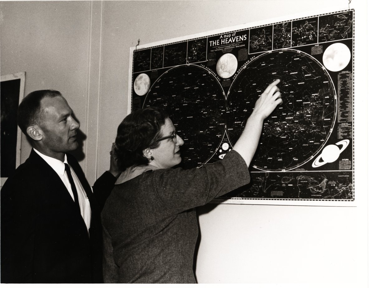 NASAHubble's tweet photo. This Mother's Day, we're thinking of the "Mother of Hubble": Nancy Grace Roman!

As @NASA's first chief astronomer, she pushed to turn the Hubble mission from hopeful speculation to pioneering reality. Read more about her life and career here: https://t.co/XQkkRhSF0H https://t.co/HsSMUdcKqs