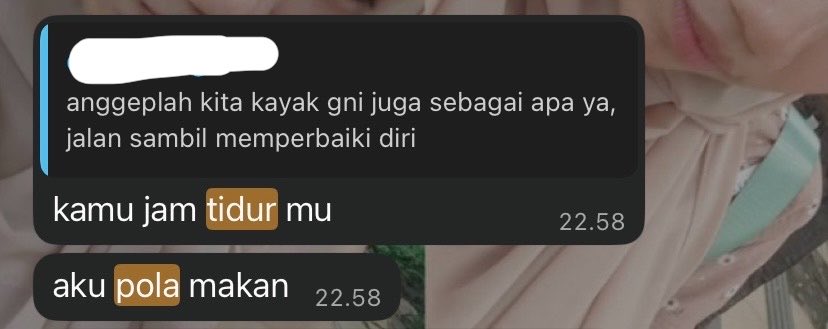 zense2ru's tweet photo. ngmngnya mau berubah, akhirnya kalo lagi berdua lupa semua nya. Makan telat tidur pun jadi makin malam https://t.co/XsBq08RLwh