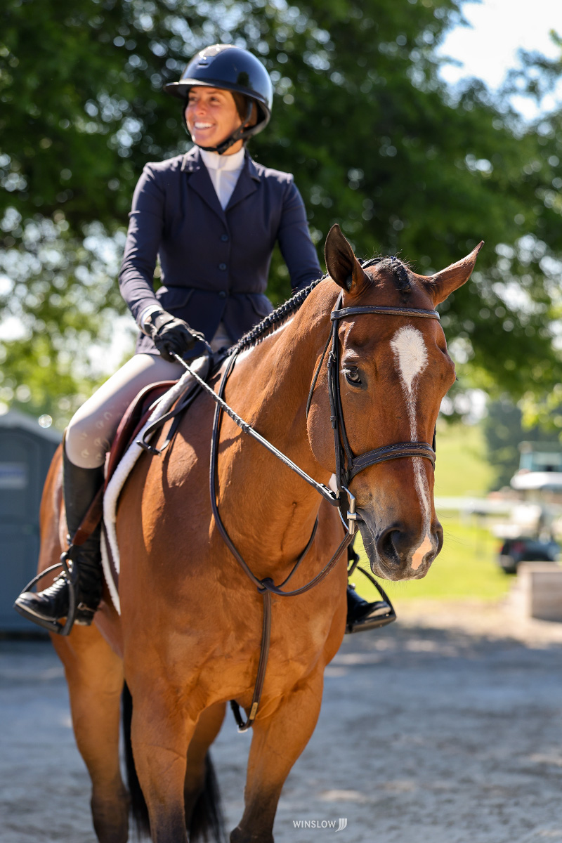 TAKE2Tbreds's tweet photo. Congrats to our first TAKE2 Thoroughbred KY Classics winners–gray Jumper Ulfberht, owned/ridden by Amy Coleman, &amp; bay Hunter Demon Zephyr, owned by Layne Brogden &amp; ridden/trained by Laura Douglas. Thank you to Classic sponsors @MachmerHall &amp; @HiddenBrookKy! Winslow Photography https://t.co/rI38h2SwqW