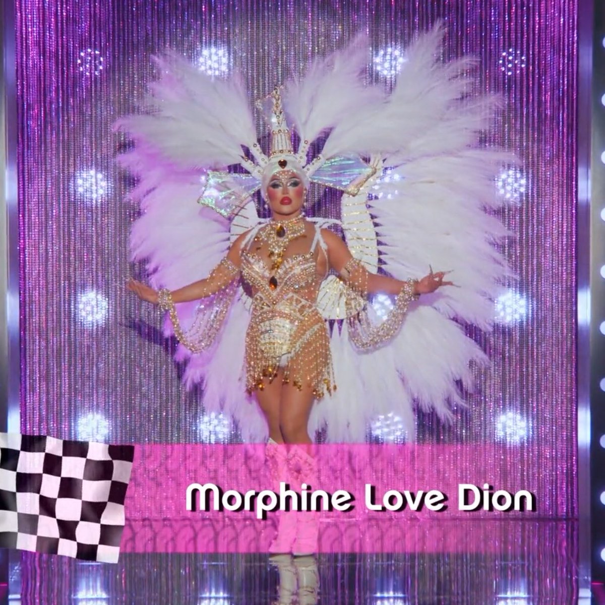 babyyyy the girls are giving us DRAAAAAAAG this season and i’m obsessed w it #dragrace