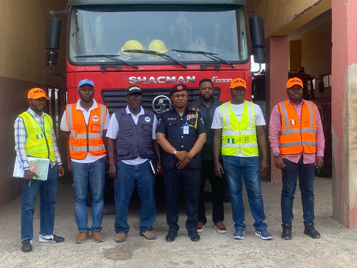 OG_FireService's tweet photo. The National Emergency Agency led by the Zonal Director, Mr. Akiode S.A.O paid a courtesy visit to the Ogun State Fire Service Headquarters at Onikoko, Abeokuta, aimed at Strengthening Emergency Response Collaboration. https://t.co/O8C5F6gfII