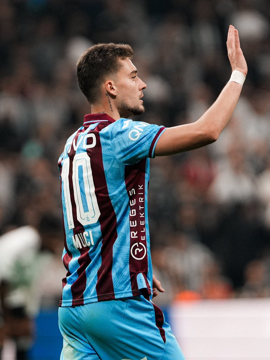 DK11 tweet media