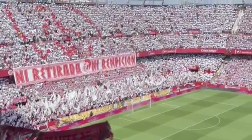 alvarojur's tweet photo. Nunca es nunca … se rinde . Forza SFC 🔴⚪️🔴 y su gente ! https://t.co/lKOgwN1J6F