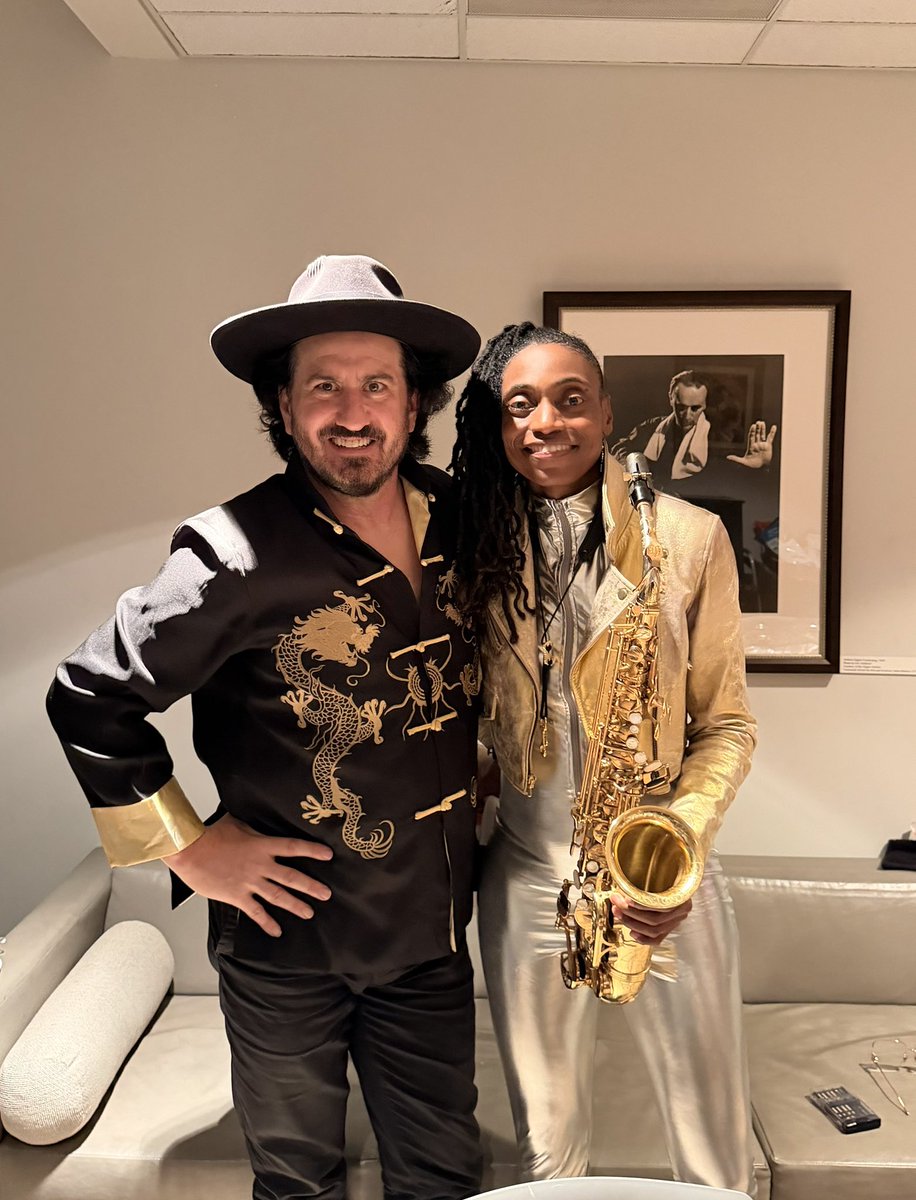 sheawelsh's tweet photo. Honored to have had the opportunity to sit in with @lakeciab last night exploring @johncoltrane Acknowledgement from A Love Supreme @smjazzfest @broadstage_sm curated by @stanleyclarke 
Killer band:
@jonathanb_live drums
@eliasbailey15 bass
@oscarperezmusic 
#coltrane #jazz https://t.co/iRee1S4f0b