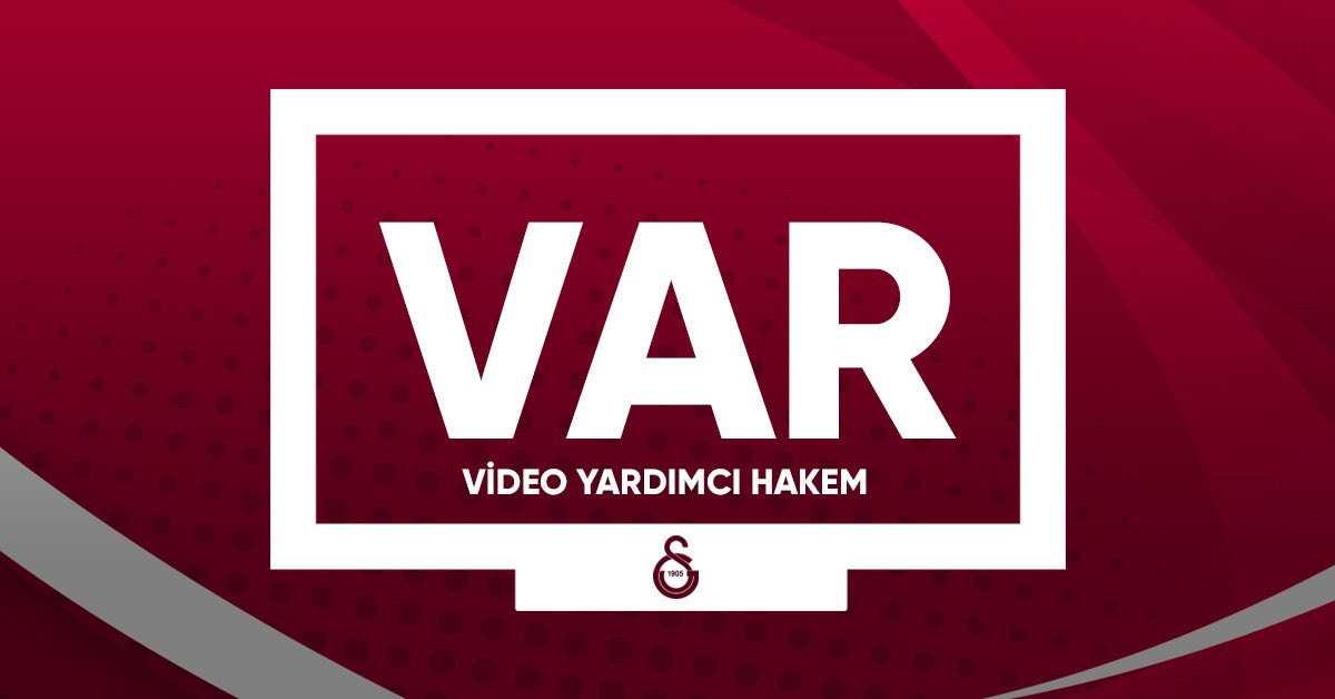 1907_Plus's tweet photo. -Galatasaray ofsayttan gol attı, devreye girmedi
-Penaltı olmayan pozisyona penaltı verildi, devreye girmedi

Lehine VAR, aleyhine YOK❗️ https://t.co/yb0211WHvu