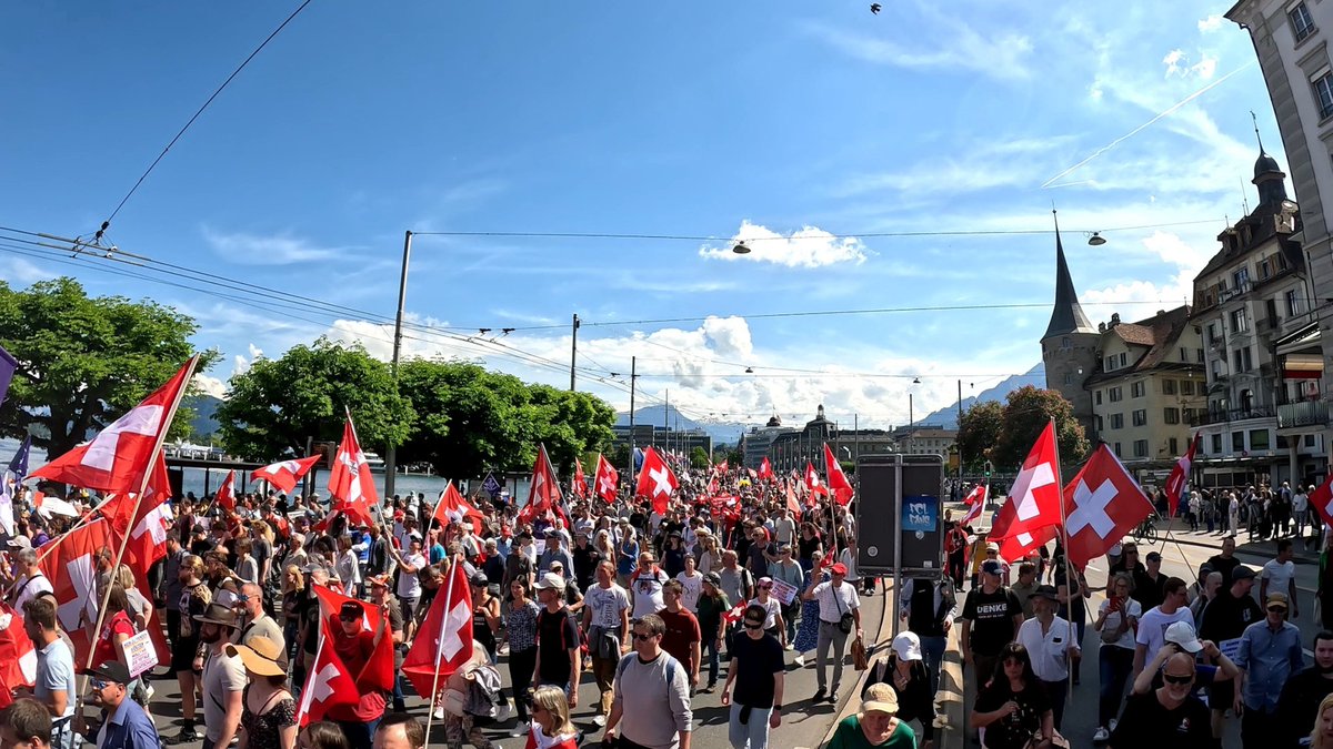 🇨🇭Ernesto Lanz🇨🇭 tweet media