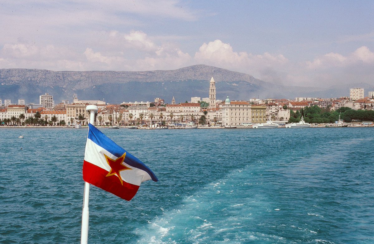 Yugoslavian Visuals tweet media