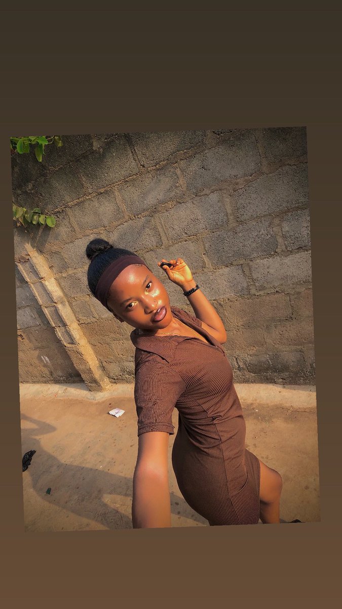 Oyindamola A.💐 tweet media