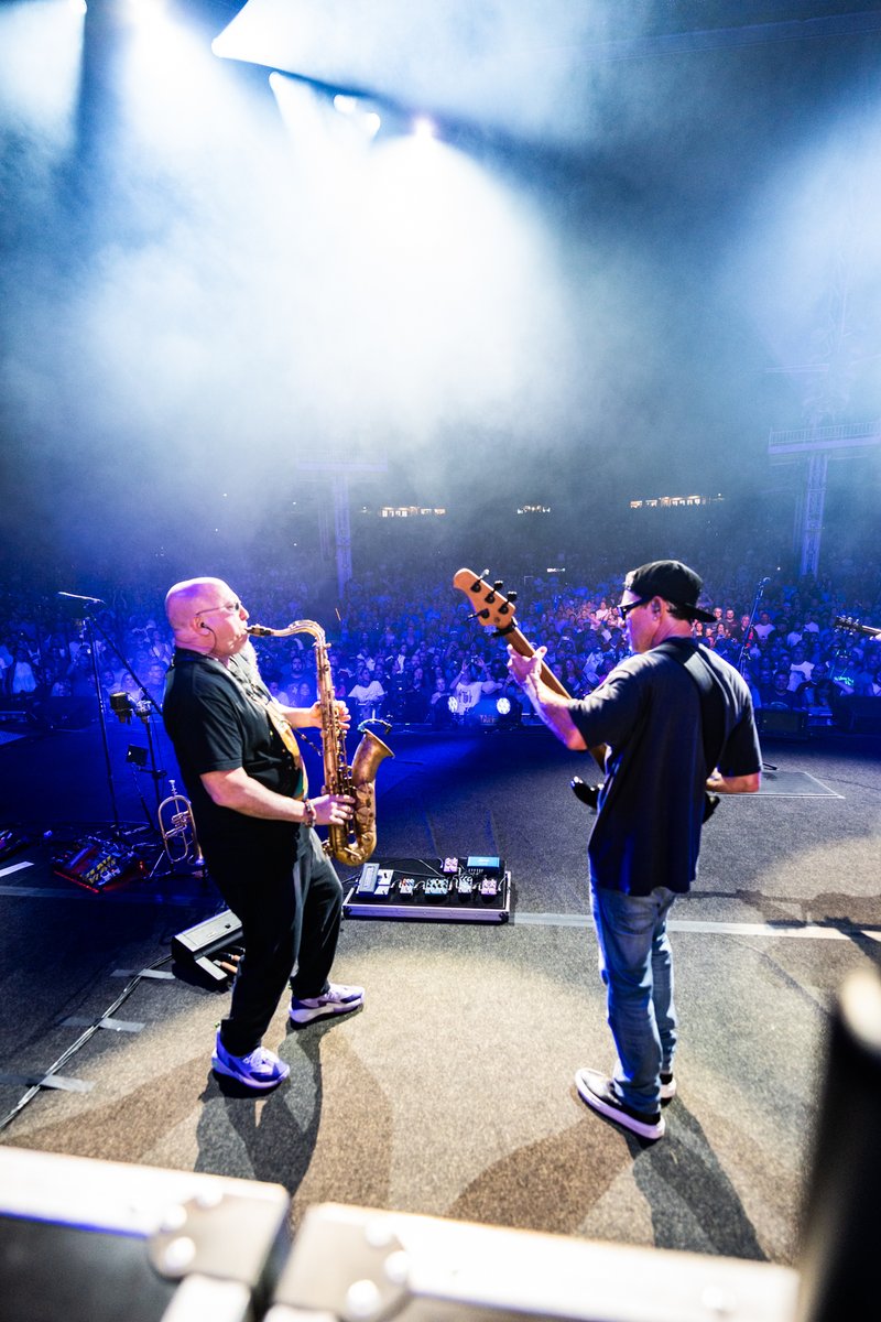 Dave Matthews Band tweet media