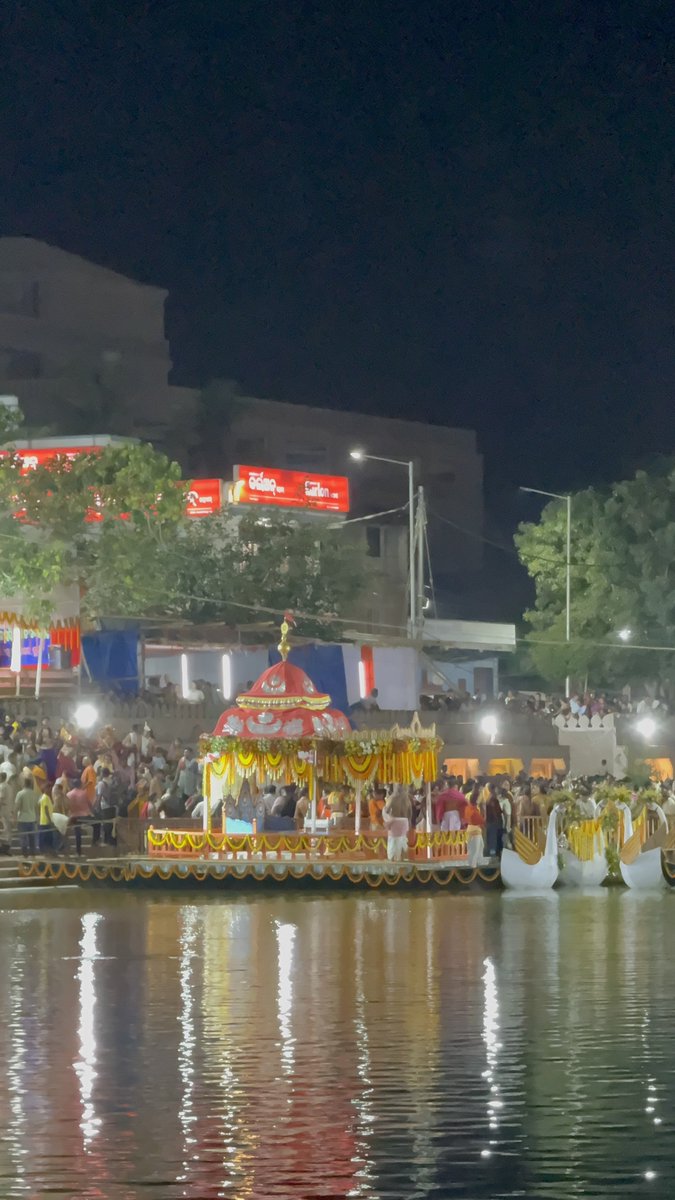 odiagatha's tweet photo. Last Day of Chandan Jatra at @JagannathaDhaam . 

Narendra Pokhari, Puri
Jai Jagannath 

#Odisha #Puri https://t.co/SaxlobUyhm