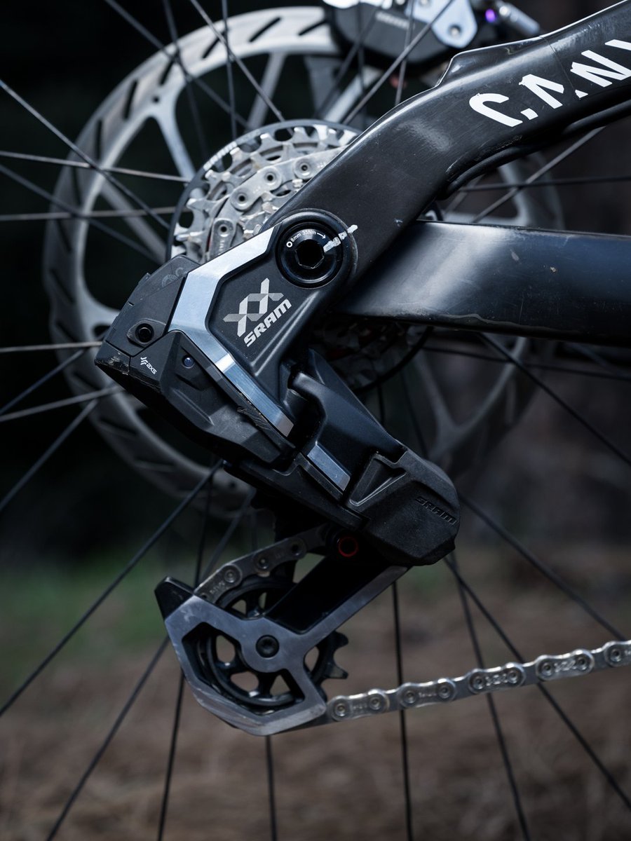 SRAM MTB tweet media
