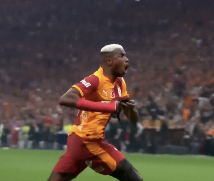 🚨 𝗕𝗥𝗘𝗔𝗞𝗜𝗡𝗚: VICTOR OSIMHEN HAS JUST SCORED THE 3-2 IN MINUTE 88 FOR GALATASARAY!

THE GOAL THAT WINS GALATASARAY THE LEAGUE TITLE, THIS WILL GO DOWN AMONG THE GREATEST GOALS IN HIS ENTIRE FOOTBALL CAREER! 🇳🇬💫