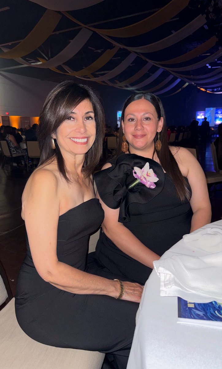 Rosa M. Chavez tweet media