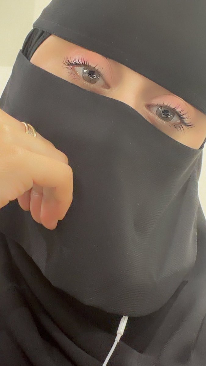 مشاعر شمريه tweet media