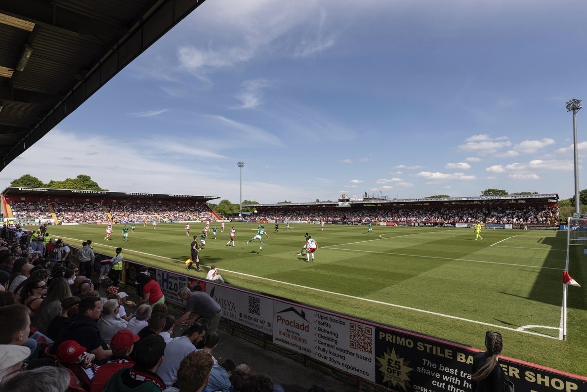 Stevenage FC 🔴⚪ tweet media