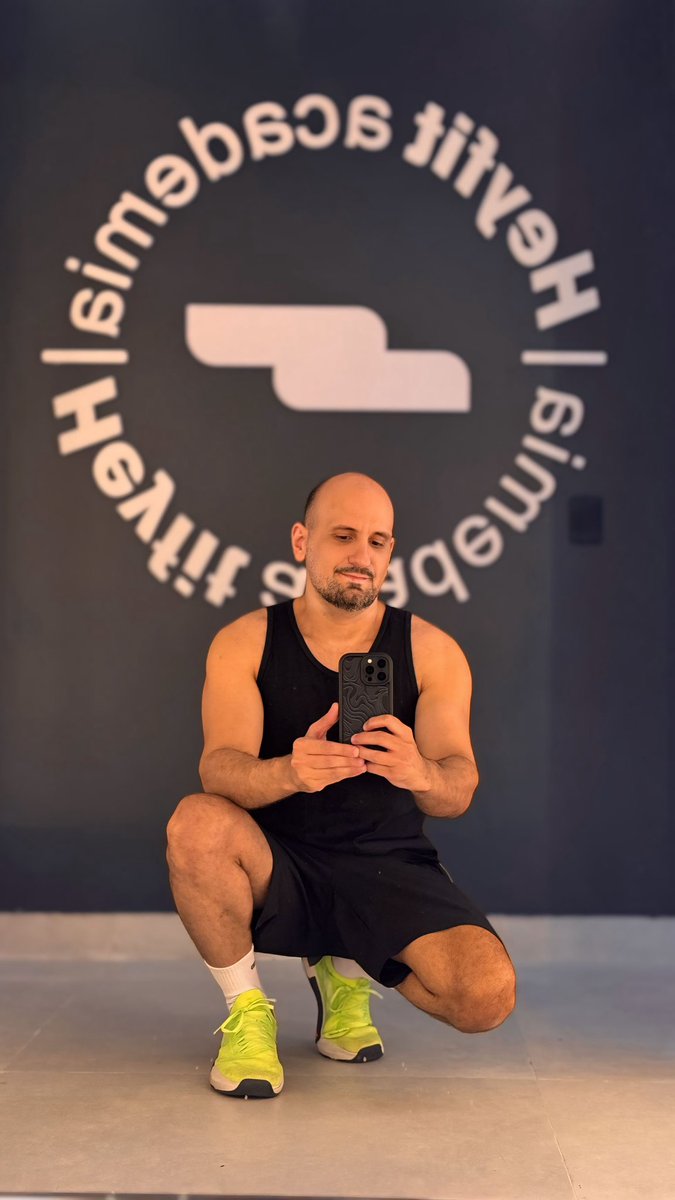 antonio couri tweet media