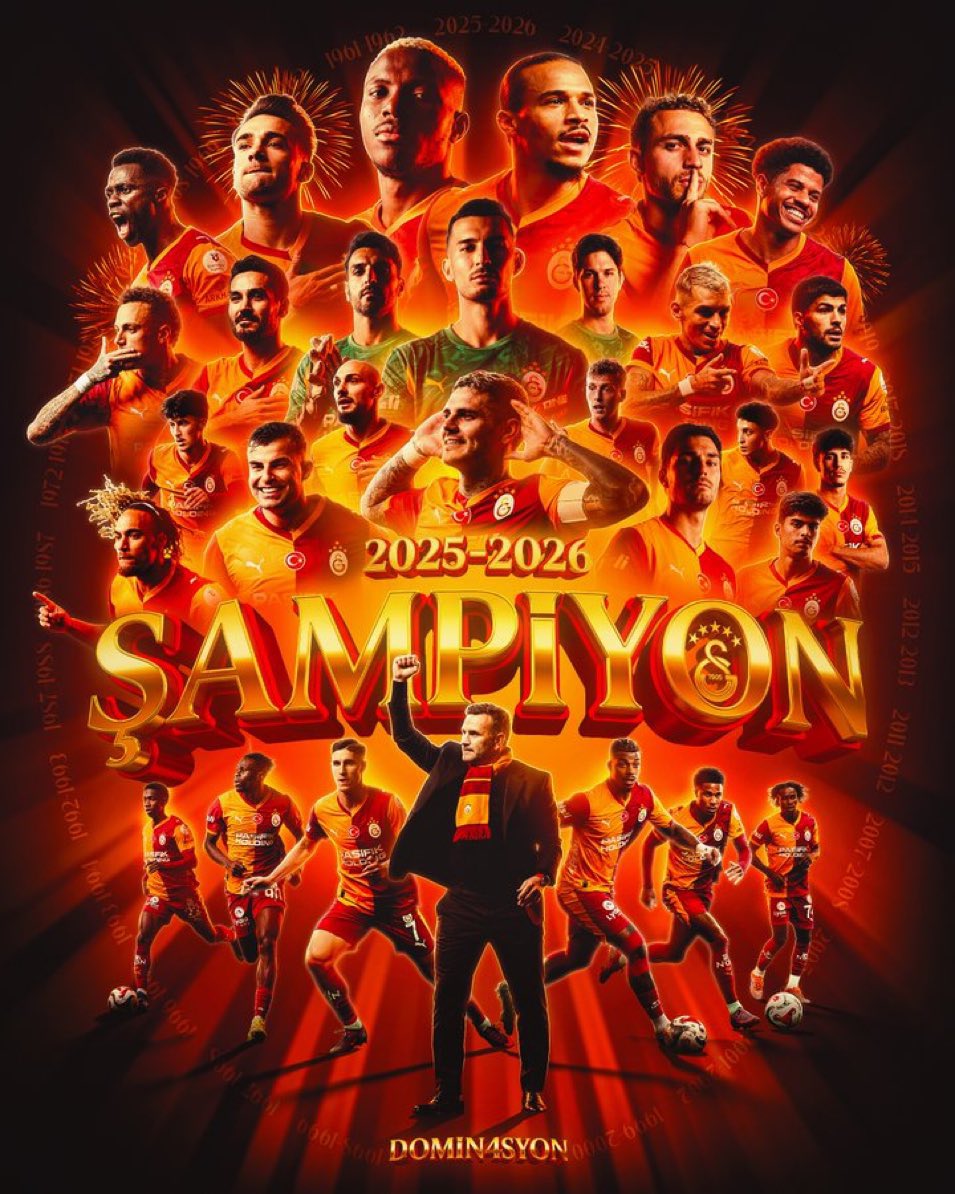 Faruk2742's tweet photo. #galatasaray #şampiyon 
4 sene üst üste şampiyon olduk 🏆 https://t.co/UPYNzSoTyw