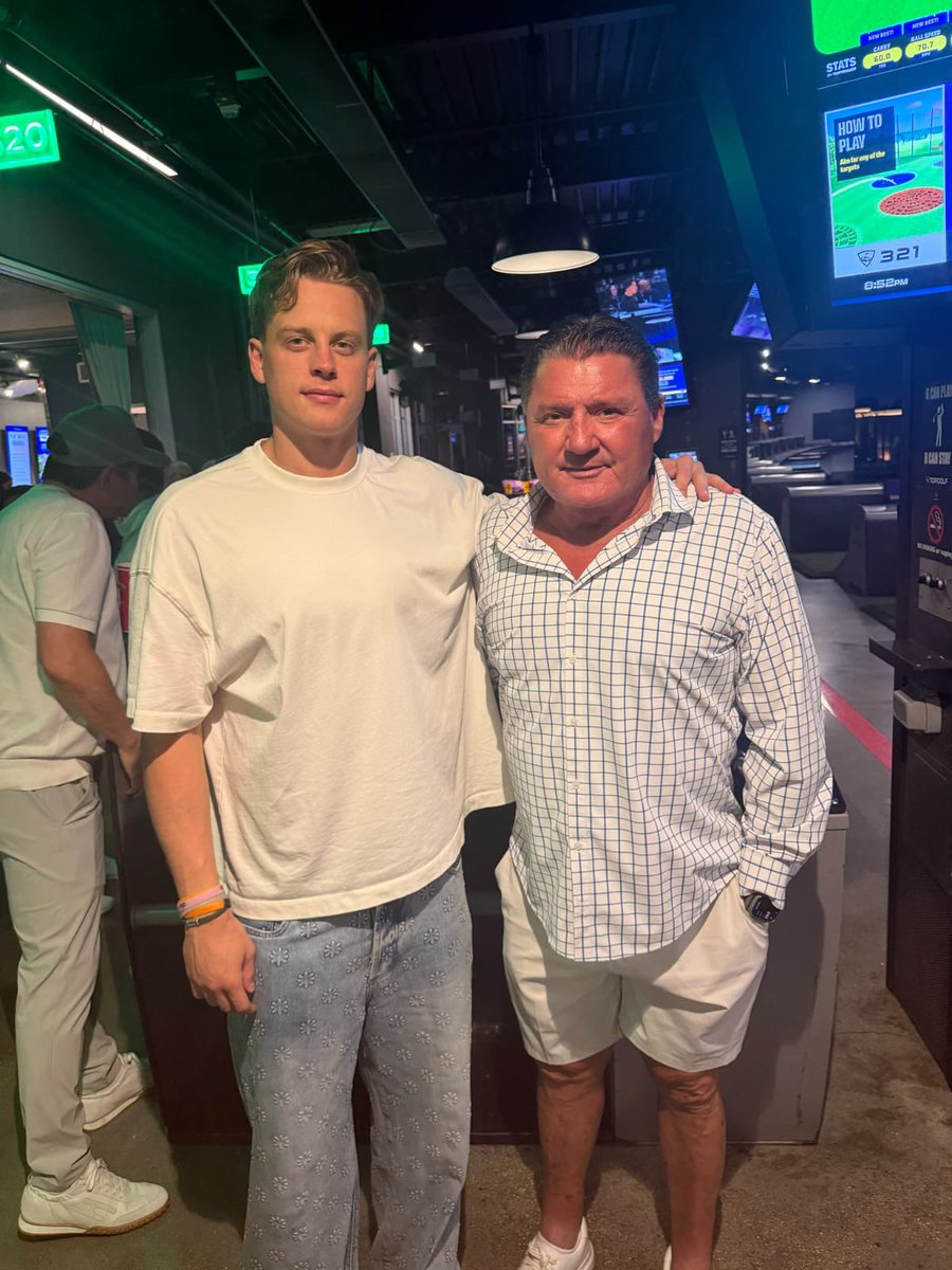 Joe Burrow Updates tweet media