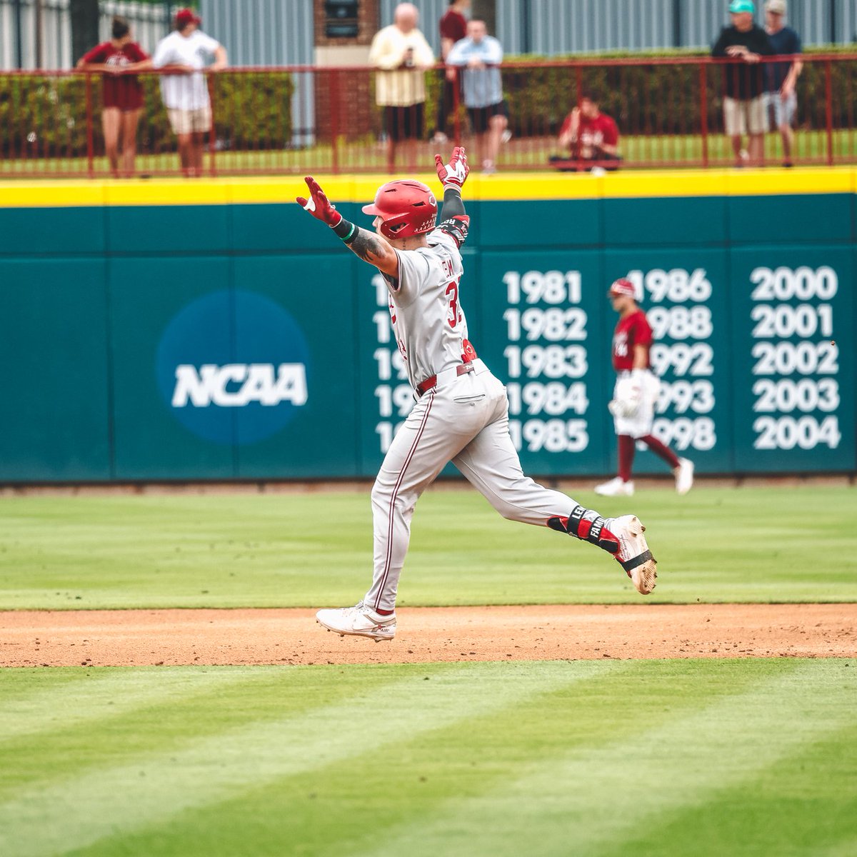 Alabama Baseball tweet media