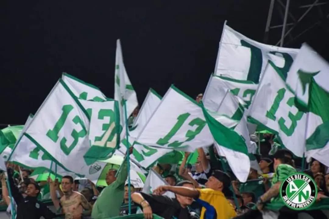 LDSComuna13's tweet photo. @nacionaloficial esta tarde cueste lo que cueste, está tarde tenemos que ganar. ¡QUEREMOS SALIR CAMPEÓN!

@ldsoficial #SiemprePresentes

COMUNA 13 VERDOLAGA ¡LOCURA NACIONAL!
#PitoPorSiempre
#AdictosComuna13 @20dejuliolds @belencito.verdolaga
¡LA UNIÓN MÁS POPULAR https://t.co/pFUxwNGiEu