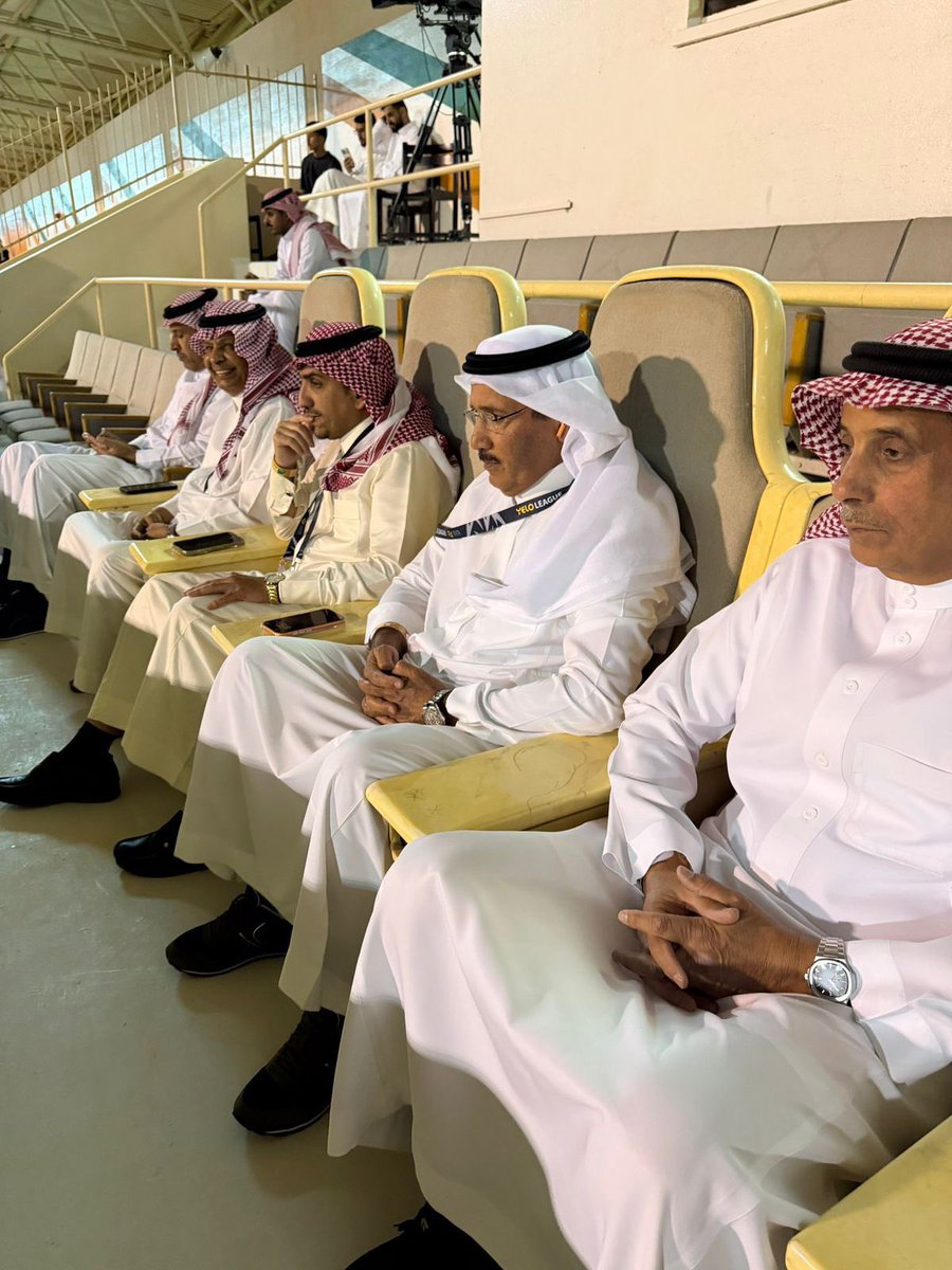 شبكة التحدي tweet media