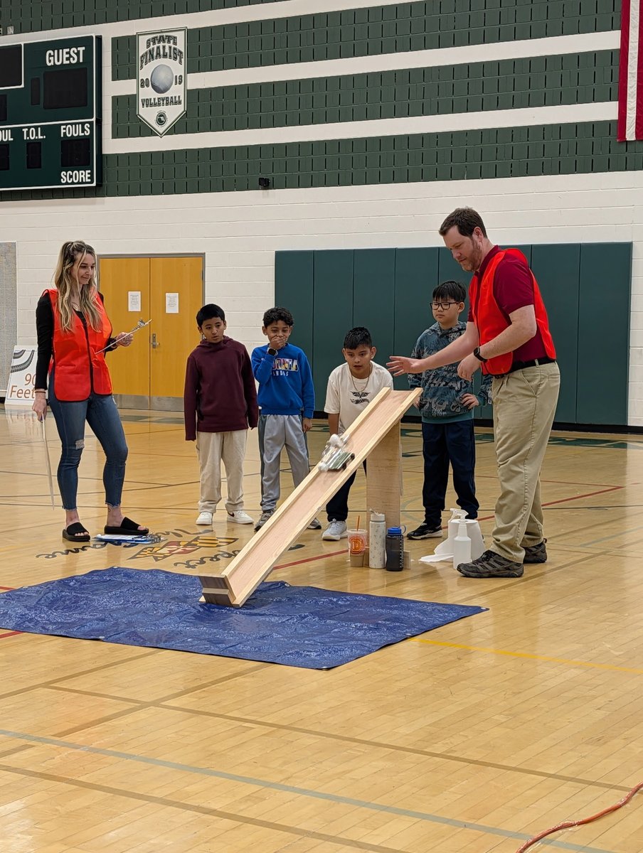 PadoniaPride's tweet photo. 🏁🚗 Padonia’s 3rd grade Safe Racer team raced to an incredible 2nd Place finish at the county competition today! 🏆
#PadoniaProud #SafeRacer #STEMinAction #FutureEngineers #BCPS https://t.co/4gIgTm4NXW