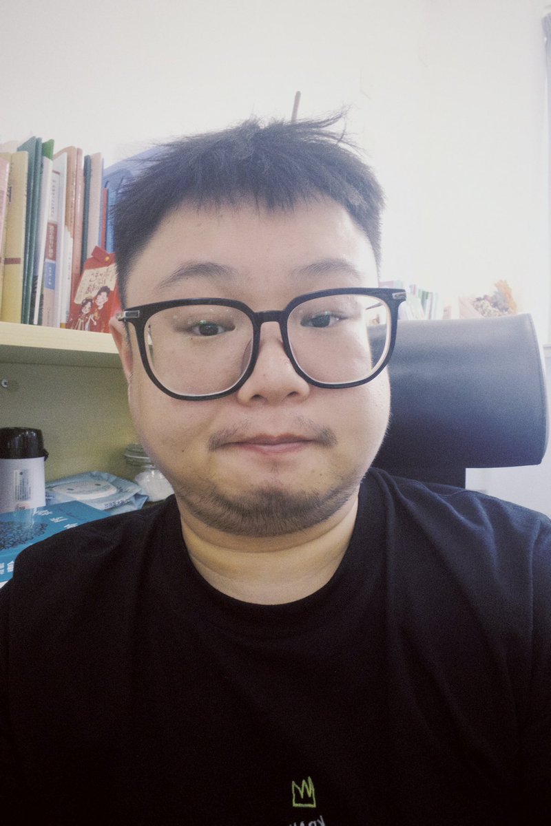 jie77220's tweet photo. @qq848582750 在广州吗 认识一下 https://t.co/MapjVwiQt4