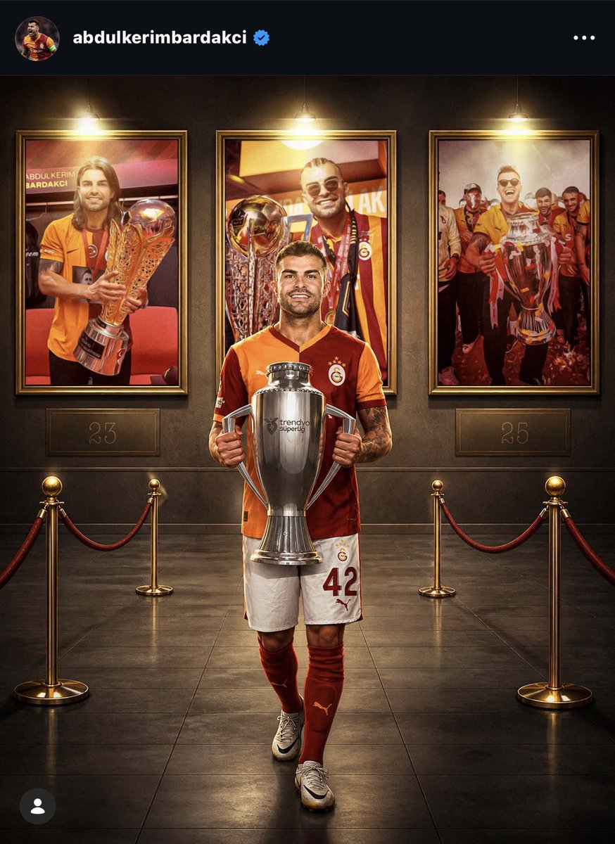 PesindeyizApp's tweet photo. Abdülkerim Bardakcı: "Ş4MPİYON! 💛❤️" https://t.co/baD4r2YQdM