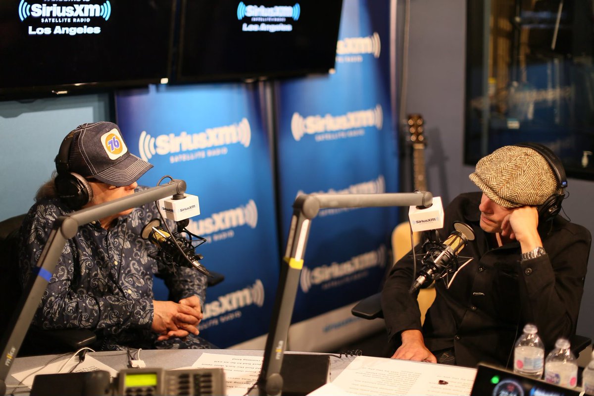 Dwight Yoakam tweet media