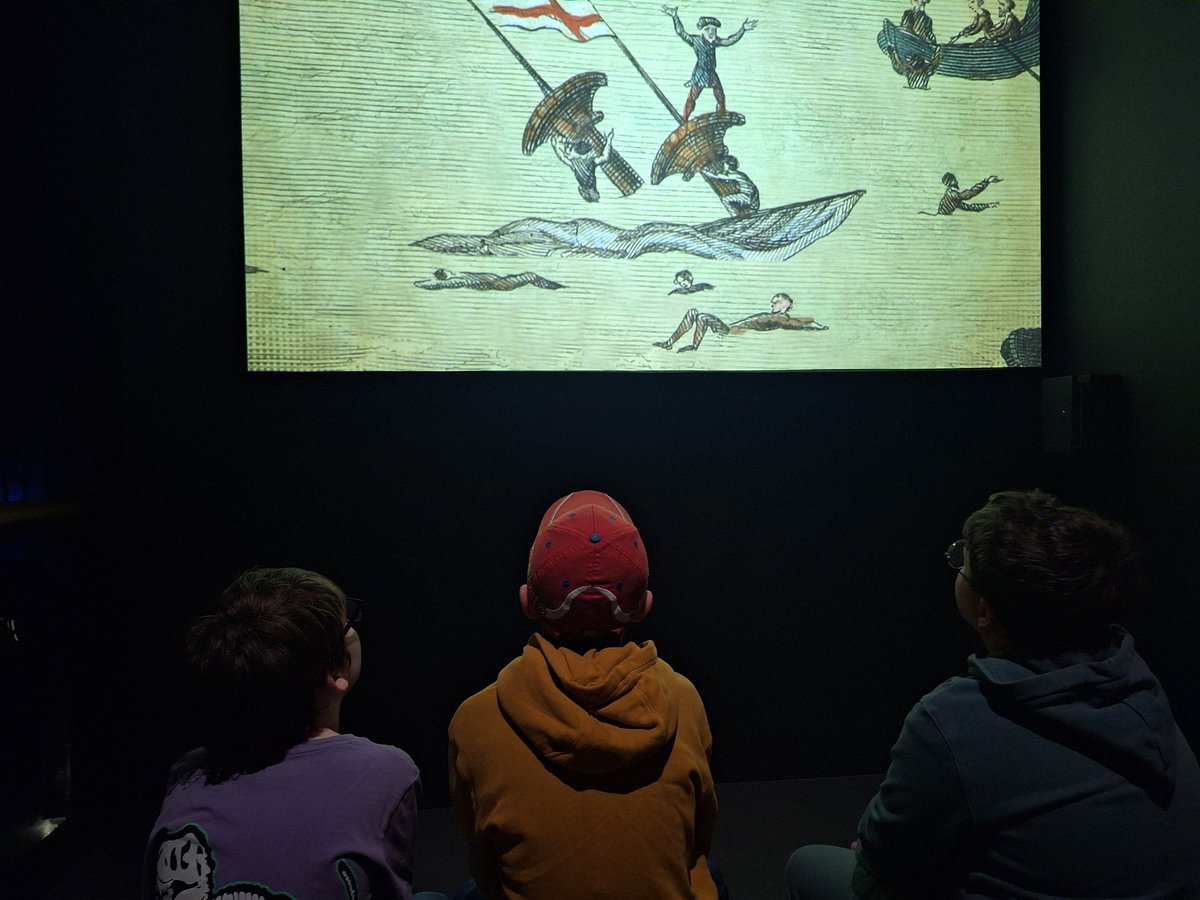 ChichesterYAC's tweet photo. Great session today at @MaryRoseMuseum Interactive sessions, a view of some of the reserve collection  and then a tour of the museum. https://t.co/cG00vfEeGn