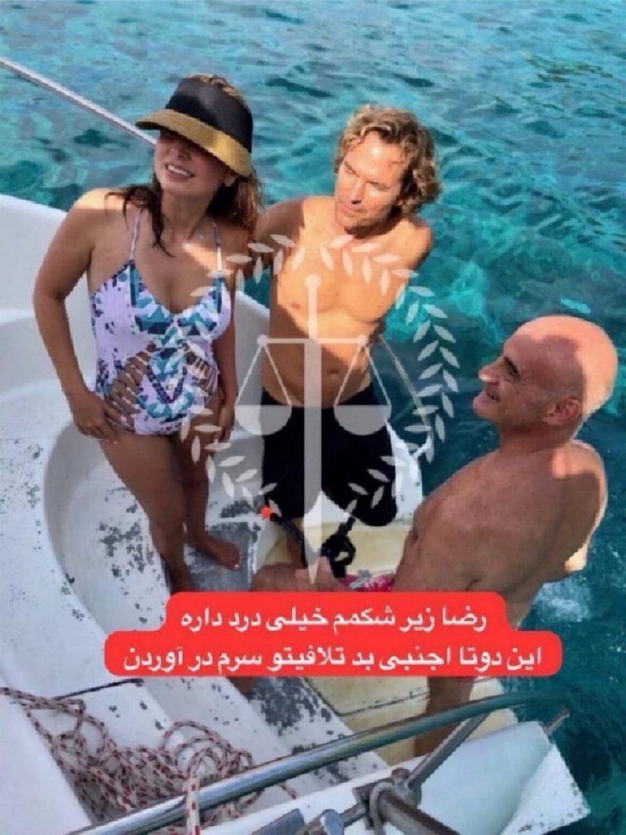Max tweet media