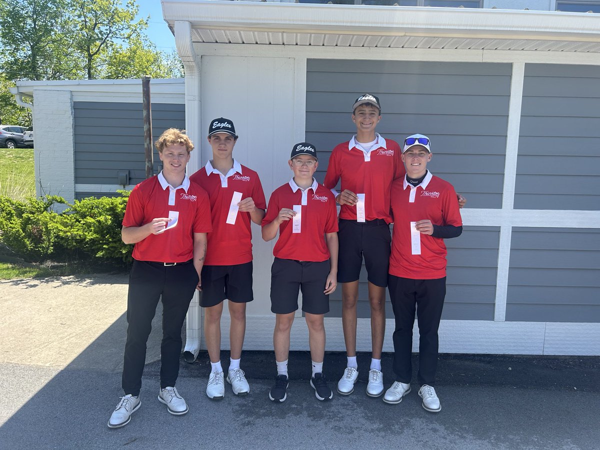 FranktonHS_Golf's tweet photo. Hosted County today at Grandview.

The Eagles took 3rd place with a score of 328. 

Individual Scores:
Isaac Fair - 77
Ryder Shepherd - 79
Kai Molnar - 79
Jack Fettig - 93

@hunt_Rob @michelle_garmon @IndianaGolf @FranktonAthleti https://t.co/lM33JdMsnQ