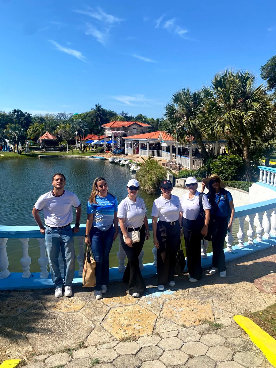 TTC_Cuba's tweet photo. 🌴Desde el Parque Josone de Varadero con una fiesta de público se despide la 44 Feria Internacional de Turismo de Cuba.

#CubaUnica #varadero #varaderobeach 

📷 Tomadas de las https://t.co/YDbf6jczyy https://t.co/luxoJGXgK8