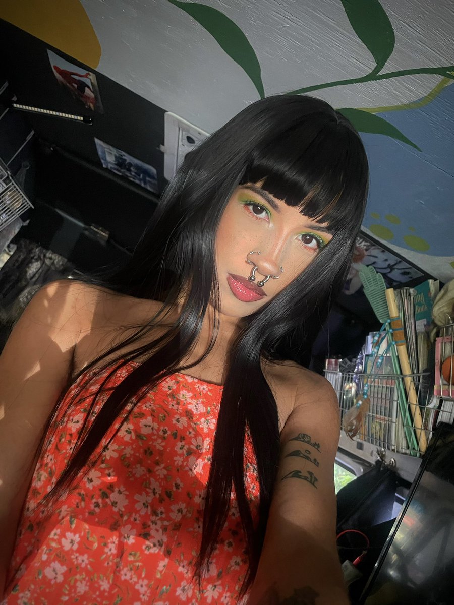 hellogabi30's tweet photo. Some face for today 💋 https://t.co/KmVPYXUw3V