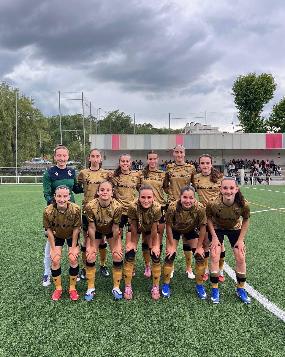 RSZubieta_'s tweet photo. 🏆 𝗞𝗔𝗗𝗘𝗧𝗘𝗘𝗡 𝗘𝗨𝗦𝗞𝗔𝗟 𝗞𝗢𝗣𝗔

✅ Garaipena bikaina lortu du gure laugarren taldeak!!

⚽ @Bizkerreft  0-5 #Kadeteak