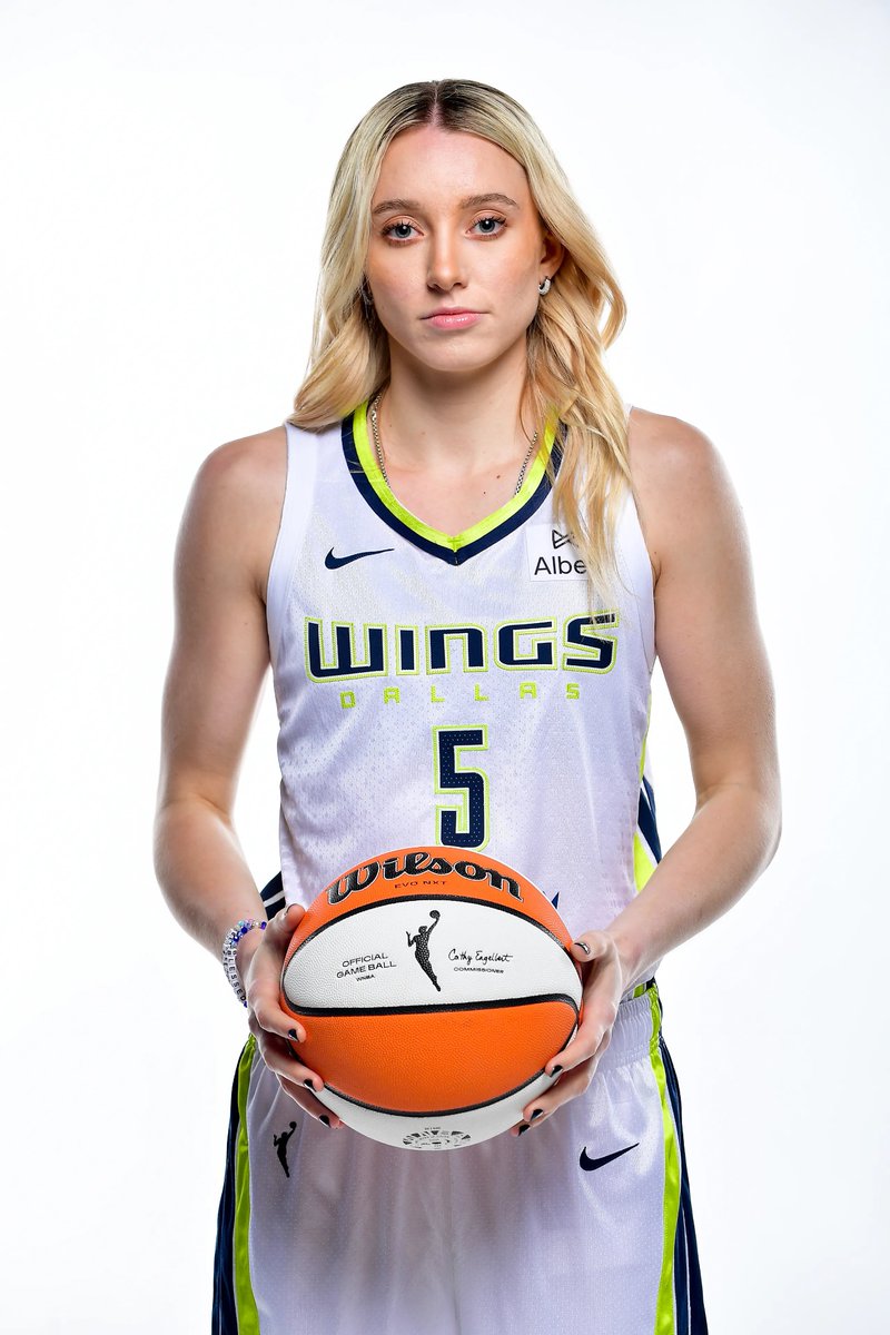 Gay5Paige's tweet photo. Paige Bueckers
WNBA role playing account 
Detailed 
Female writer
Trans/sissy 
NSFW
DTF 
Bi
RT https://t.co/napMoc5mie