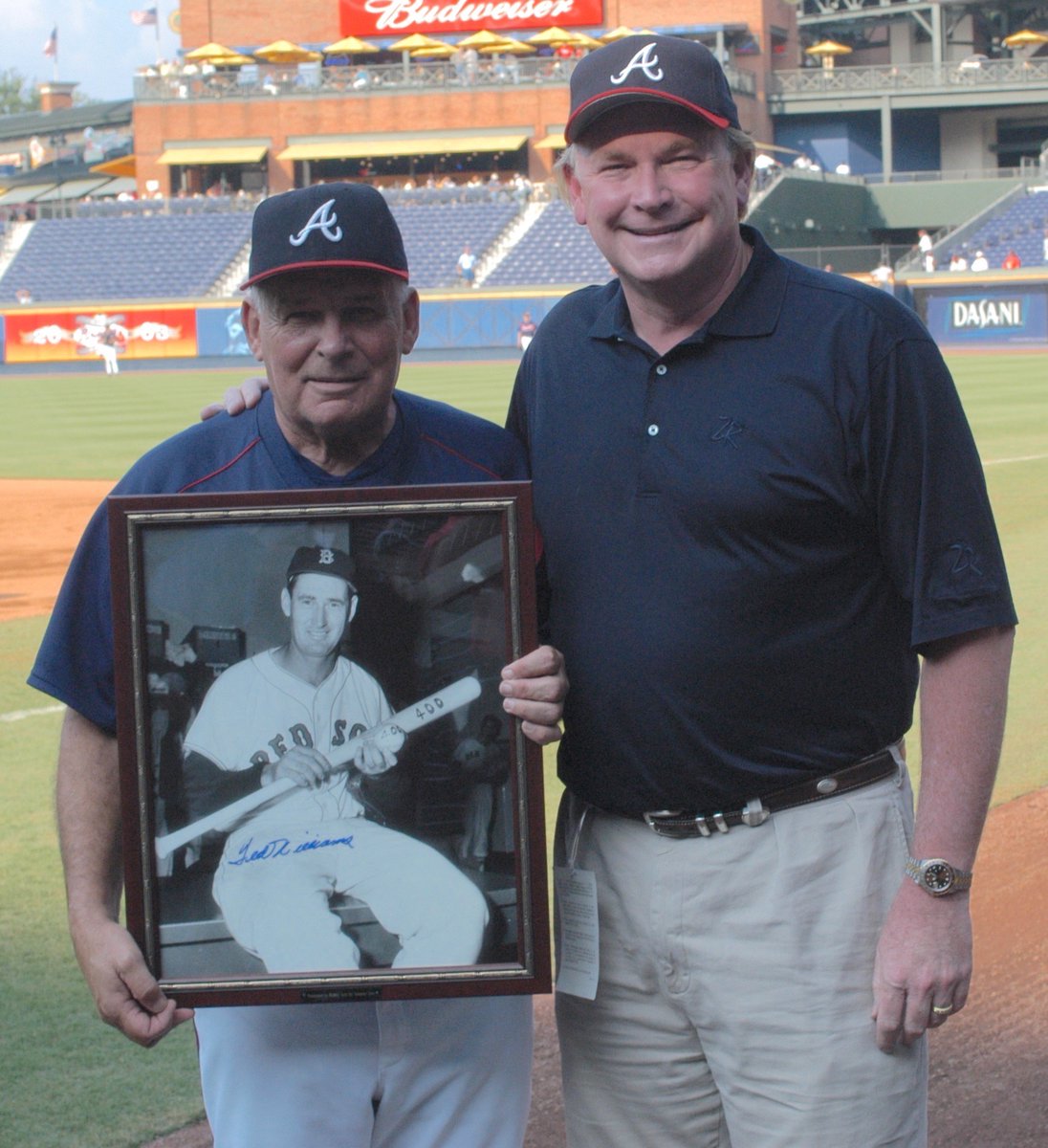 tightlinesradio's tweet photo. R.I.P. Bobby Cox 
You were a dear friend to me and I will never forget you my friend! https://t.co/KEJ9iskjhp