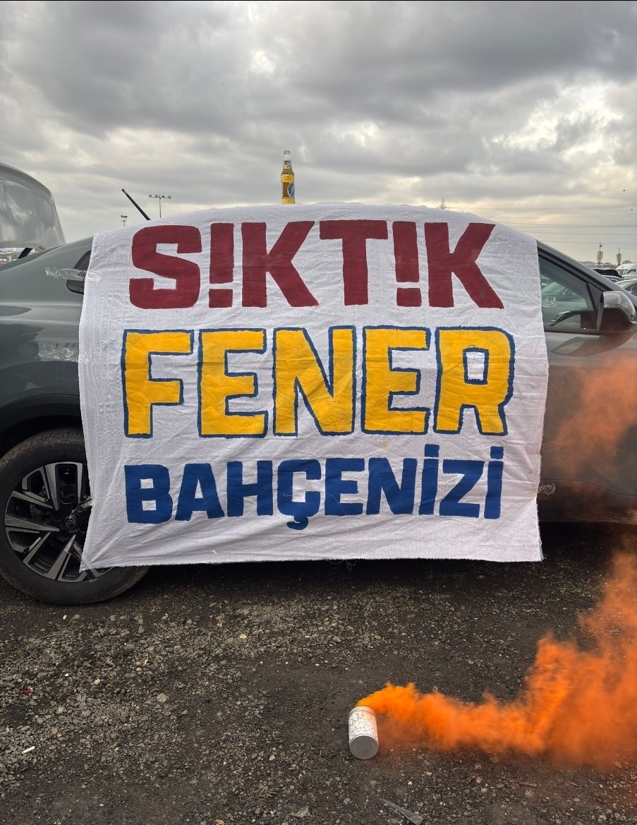 OTC_whisperer's tweet photo. @canarysports_ #domin4syon Şampiyon Galatasaray 💛❤️ #GsvsAnt https://t.co/AaV39J2kBE