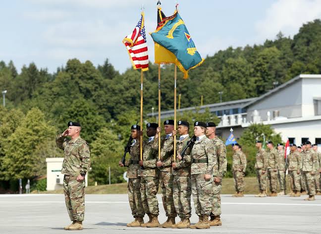 Defense_Vortex's tweet photo. https://t.co/tAmytRJm0P

⚡🇺🇸 BREAKING:

President Donald Trump says he is weighing a plan to shift U.S. troops from Germany to Poland  a move that could redefine America’s military posture in Europe.

Does this point to a turning moment for NATO?