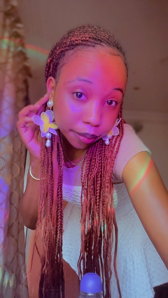𝐆𝐑𝐀𝐂𝐄 ☆writer arc☆ 🙂‍↔️💜 tweet media
