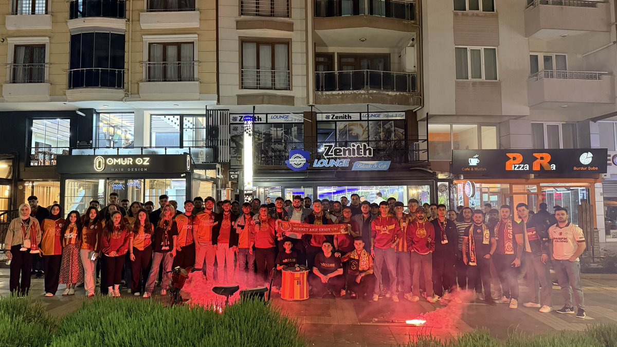 09.05.2026| GALATASARAY’ımız - antalyasapor

*TARİHLERE KAZINACAK BİZİM BU EBEDİ SEVGİMİZ !*

GALATASARAY’ımızın şampiyonluk maçını hep beraber, kol kola izledik.

#ultrAslanUNI
#uAUNIMAKÜ