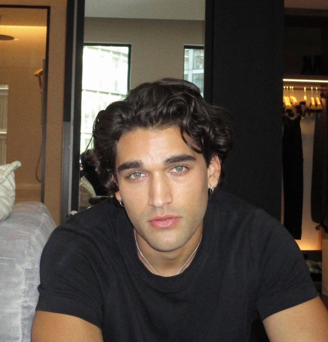 elordisdior's tweet photo. back on my josh heuston grind like just look at this face https://t.co/2NoaGtnQcq