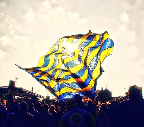 blackstone_a's tweet photo. Ayrılık hariç her şey sevdaya dahil!

Var ol FENERBAHÇE! 💛💙 https://t.co/5rLwXbpWUV